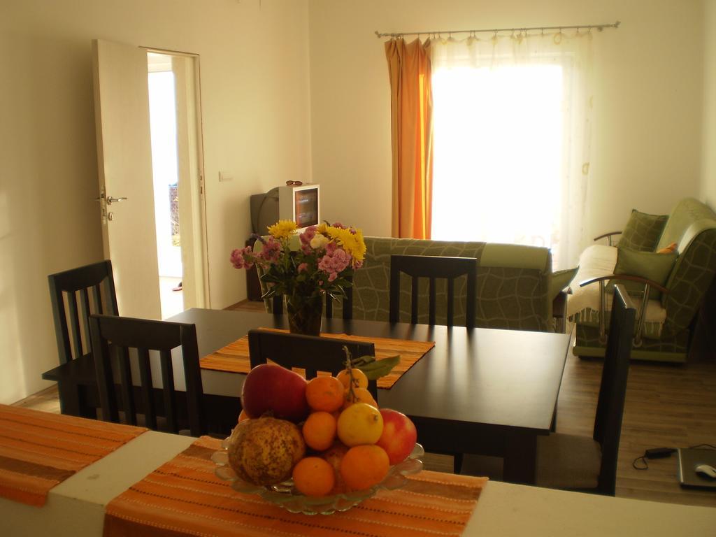Apartment Vuk I Novak Ulcinj Extérieur photo