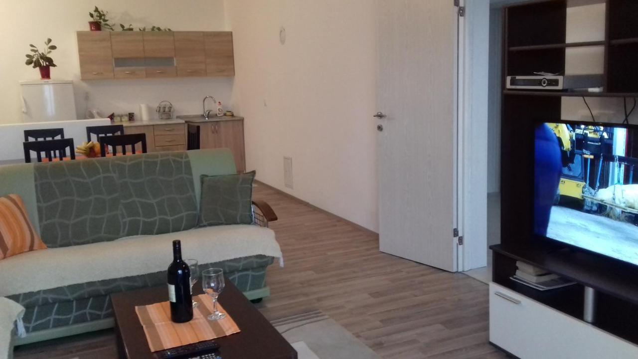 Apartment Vuk I Novak Ulcinj Extérieur photo