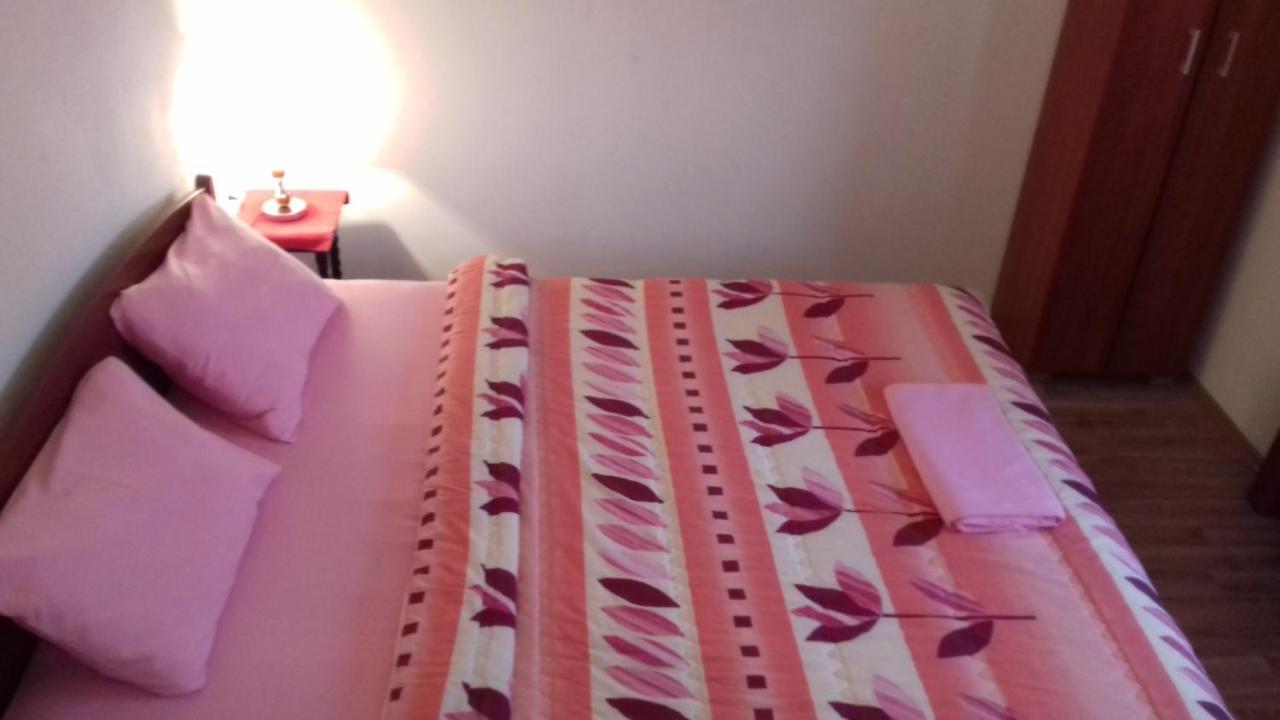 Apartment Vuk I Novak Ulcinj Extérieur photo